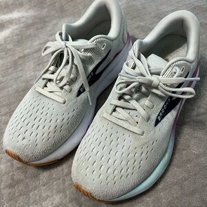 Brooks Women's Cream and Pink Athletic Shoes